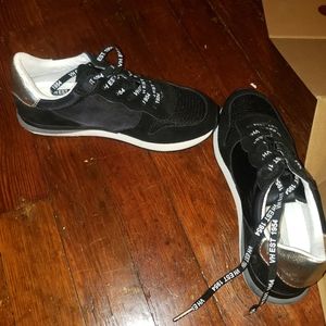 Vintage havana sneakers